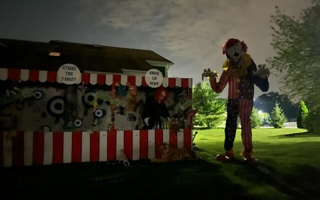 Laffin’ Lizzy’s Haunted Funhouse Does Not Clown Around With Scares